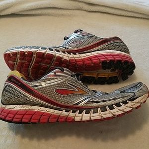Mens SZ 15 Brooks Ghost 6 Running Shoes